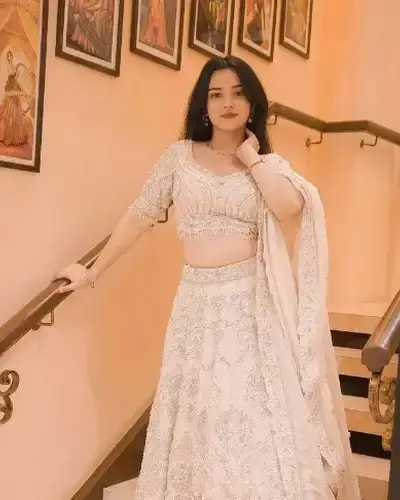 Escort Service In Dhantoli