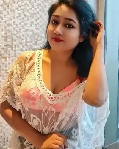 Escort Dhantoli